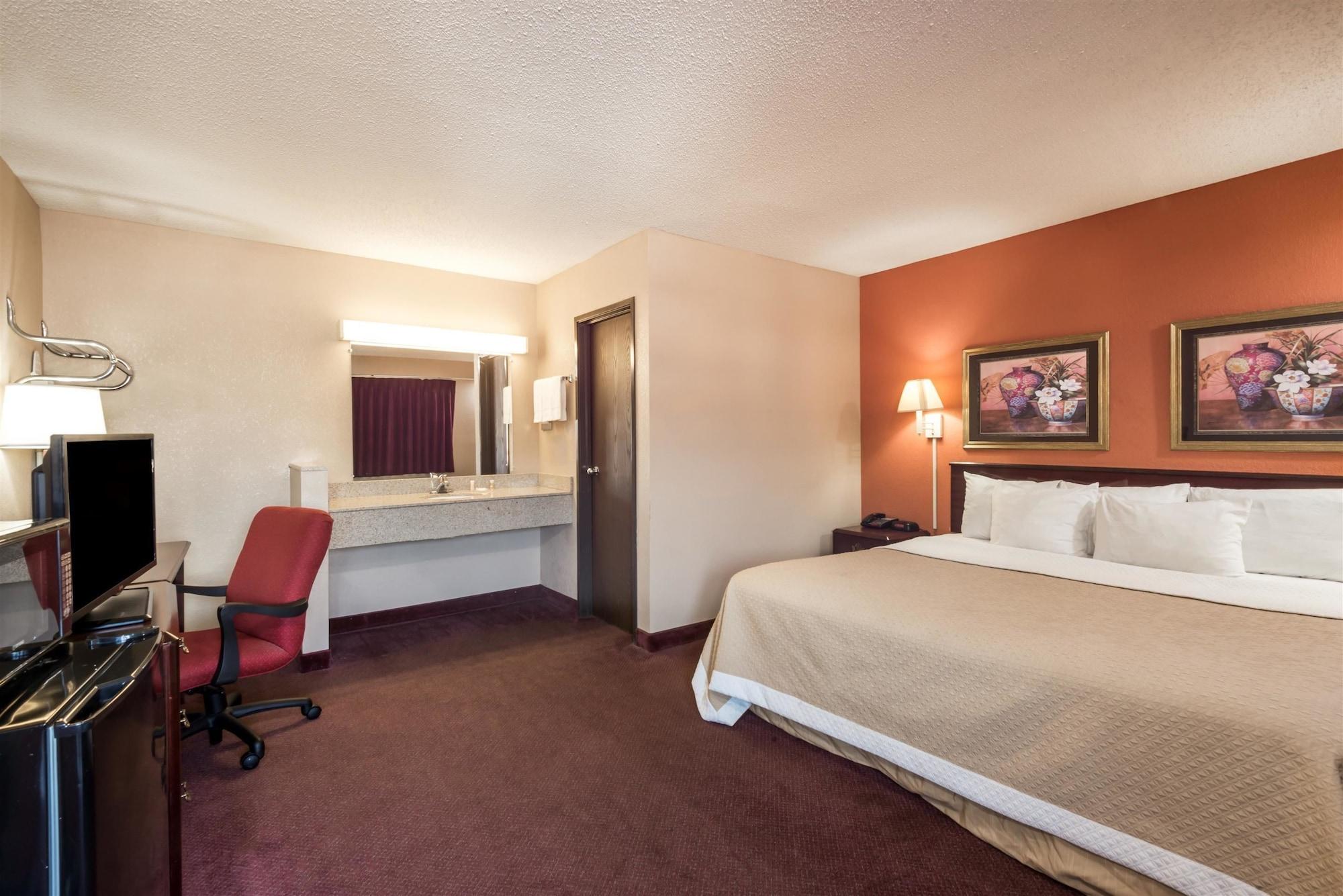 Days By Wyndham Pittsburgh-harmarville Harmarville