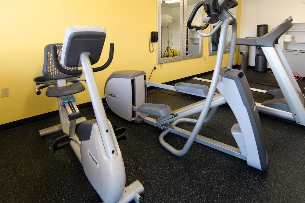 Days By Wyndham Pittsburgh-harmarville Harmarville