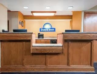 Hotel Days By Wyndham Pittsburgh-harmarville Harmarville