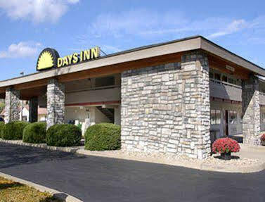 Days By Wyndham Pittsburgh-harmarville Harmarville