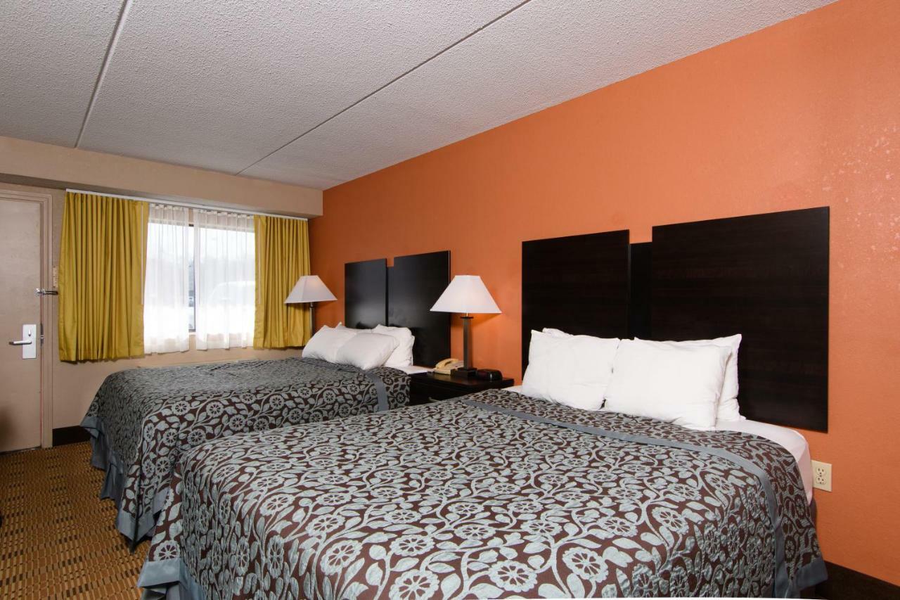 Days By Wyndham Pittsburgh-harmarville 2*